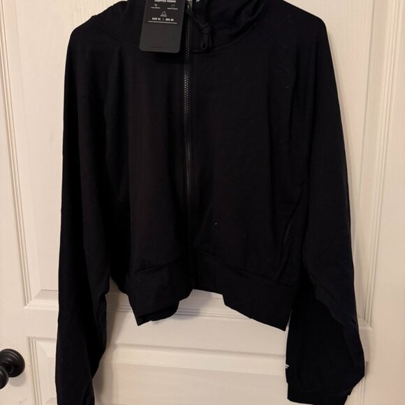 Black Fabletics Cold Weather Full-Zip Cropped Hoodie - Picture 1 of 7